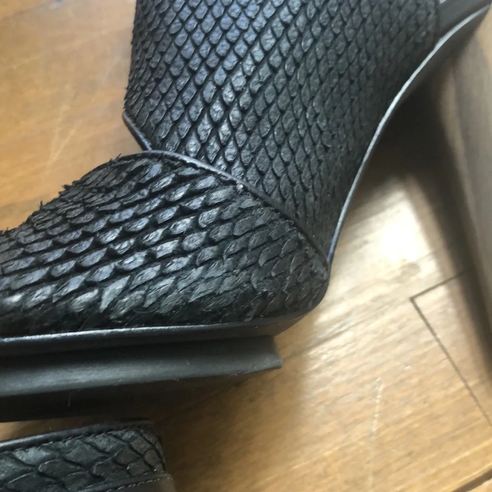 Designer heels 8 | BCBG MAXAZRIA Heels | Python Heels | RockNroll